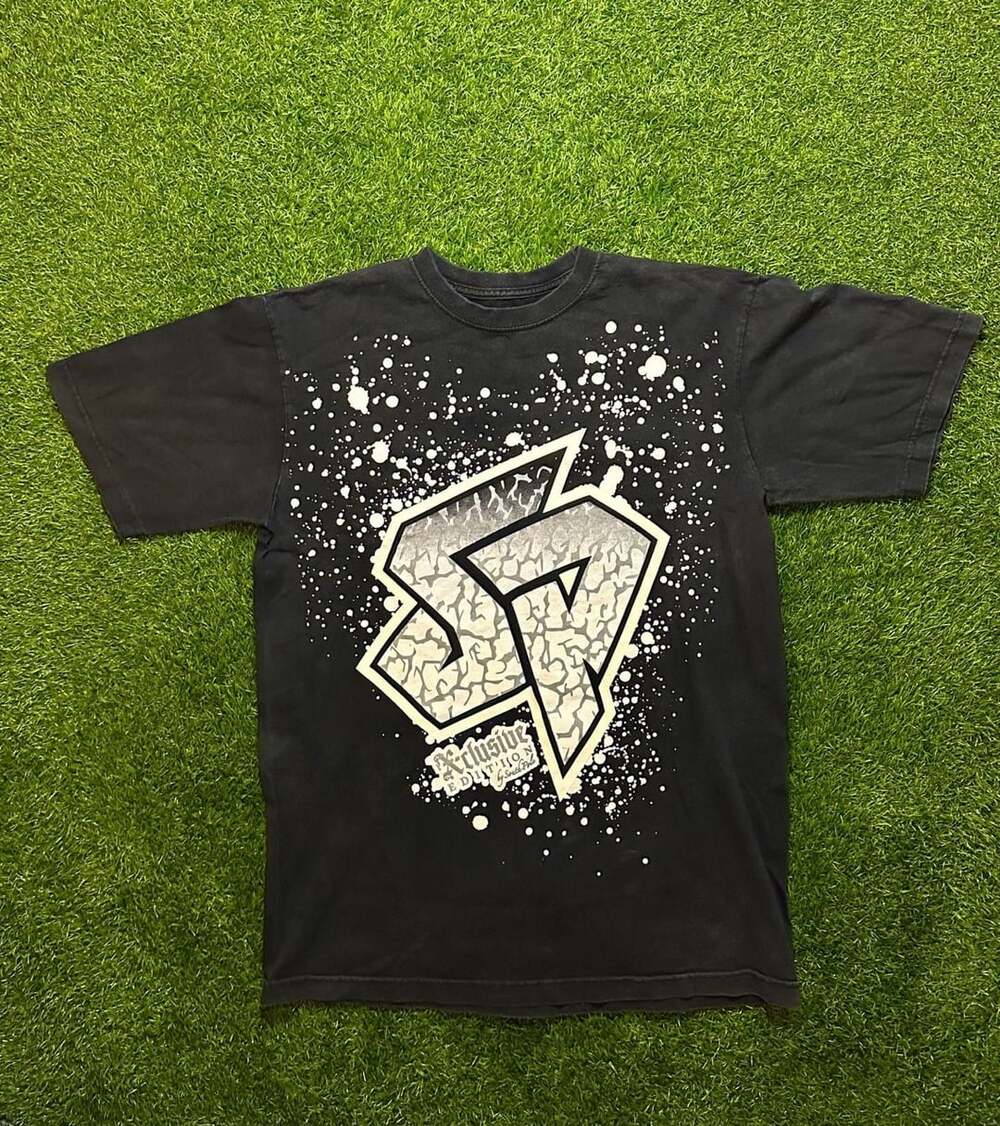 Y2K 2000s Southpole Graphic Print T-Shirt Black Size L